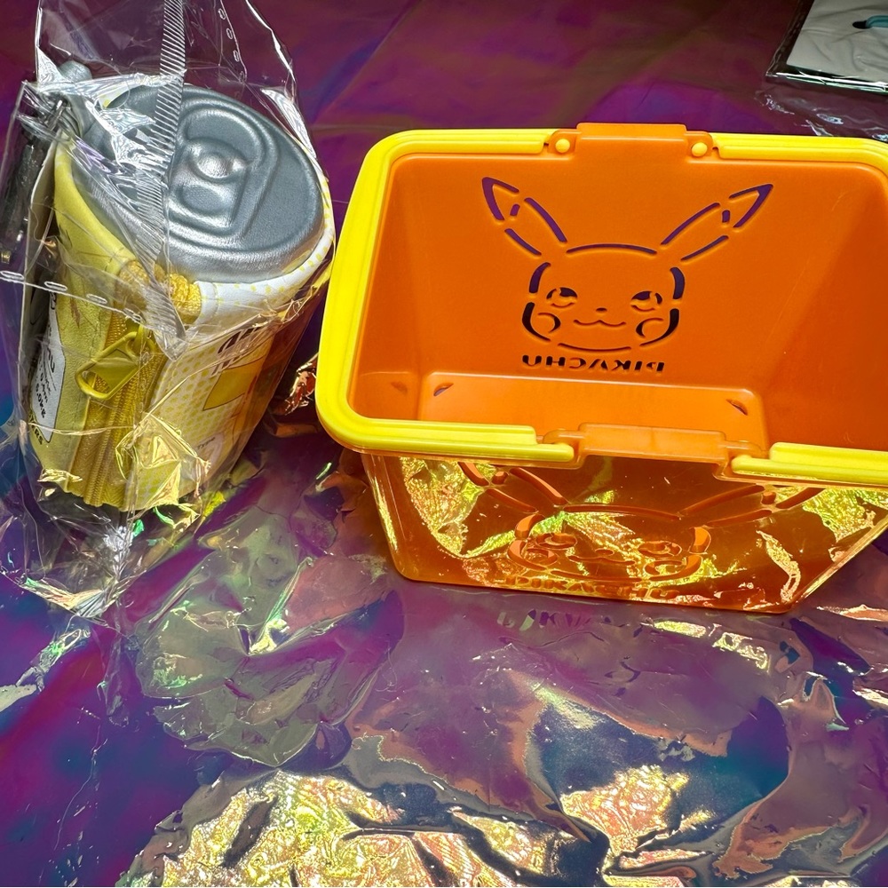 Pokemon Bundle - Picture 6 of 8